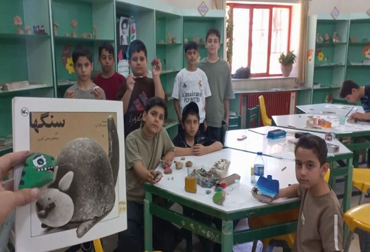 کارگاهی با محوریت کتاب «سنگ‌ها» در کانون جوانرود برگزار شد