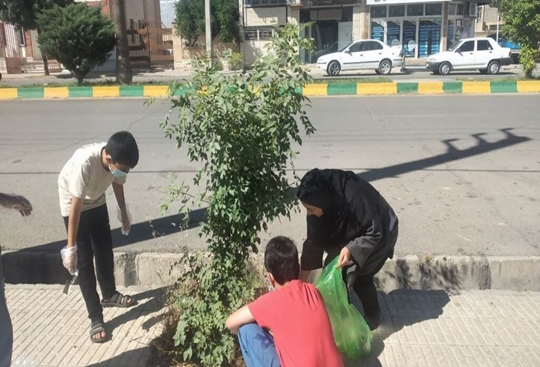 «هم‌نوا با زمین، هم‌گام با پاکی» برنامه‌ای با اعضای کانون گیلانغرب